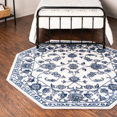 Muth Oriental Indoor Rug