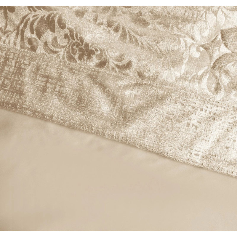Emilia Bedspread Set with Pillow Shams – Luxury Jacquard Damask Coverlet Bedding for Double, King & Super King Sizes, Beige