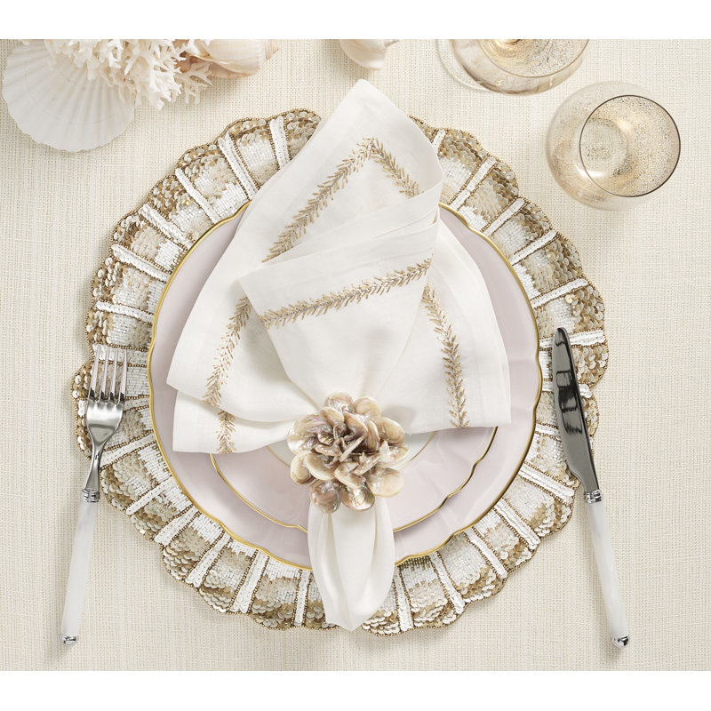 Nautilus Placemat in Champagne/Gold/White