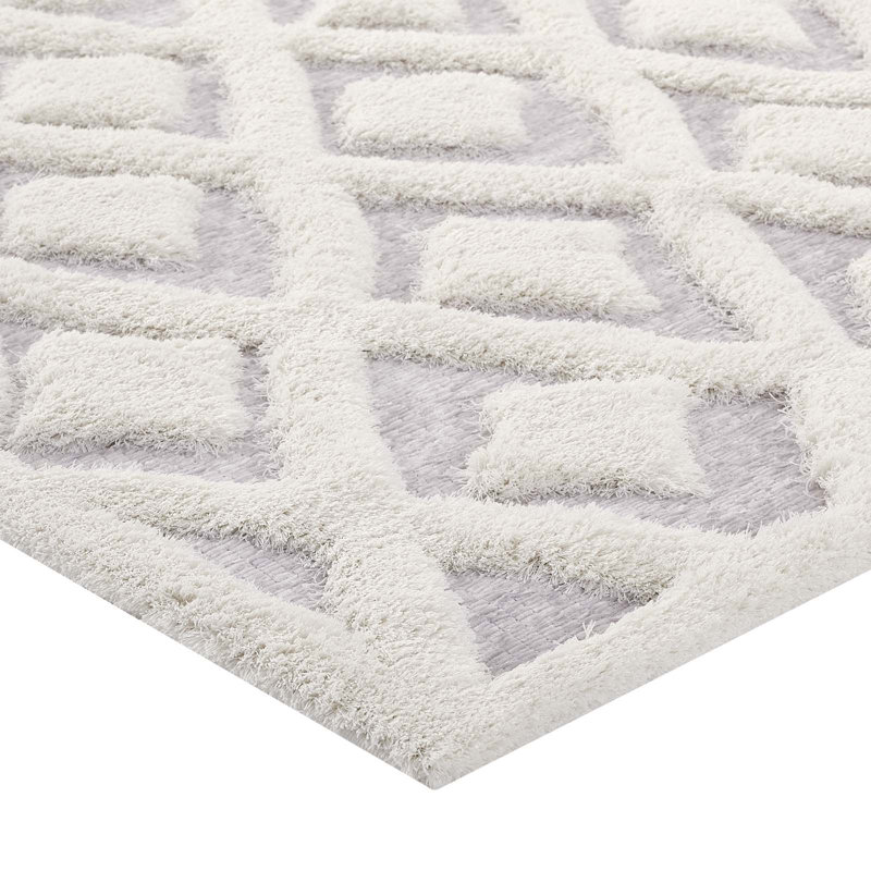 Ivory Diamond Shag Chenille 5' x 8' Area Rug