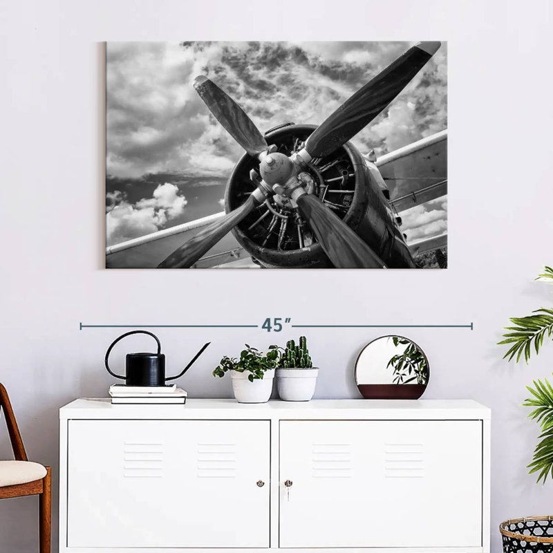 Mehar Monochrome Propeller, 26" H x 39" W