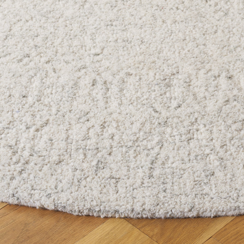 Naviyan 101 Area Rug In Silver, Round 6'
