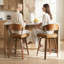 Ensemble de 2 tabourets de bar pivotants bruns de 26 po avec dossier et pieds en bois, tabourets de bar modernes en similicuir pour comptoir de cuisine-417981933-417981937
