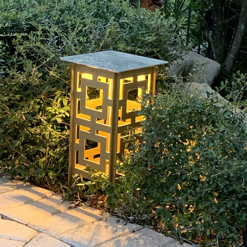 Éclairage de sentier à DEL 13,75 po, Brun, H 13,75 po x l 8 po x P 8 po