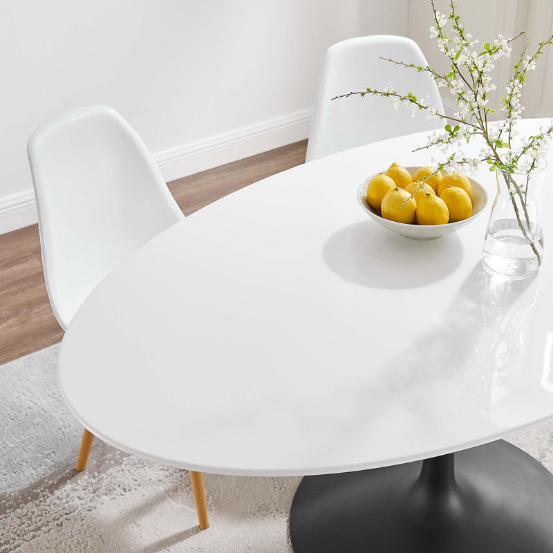 Table de salle à manger Silver Orchid Fein, Blanc, Noyer, H 28,75 po x l 60 po x L 35,5 po