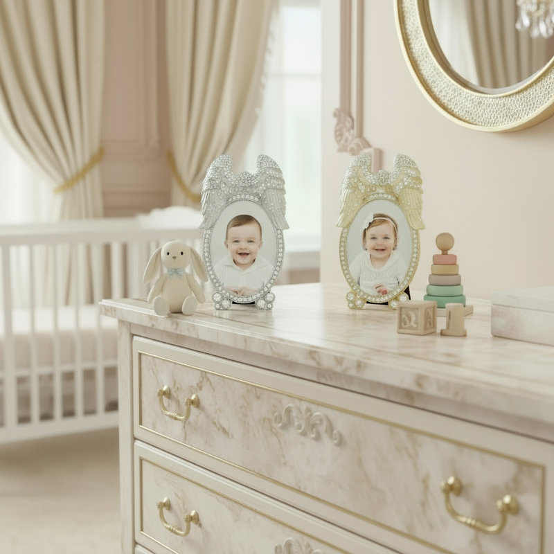 Petite Metal Picture Frame