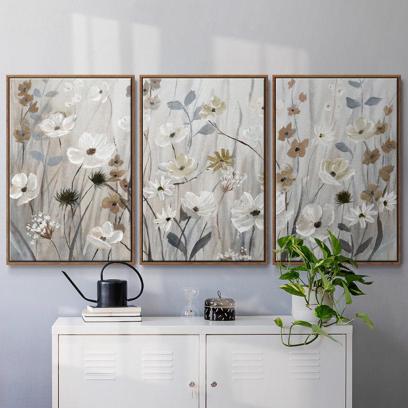 «Misty Meadow Field», reproduction encadrée sur toile 3 pièces, H 36 po x l 75 po x P 2 po, Noyer