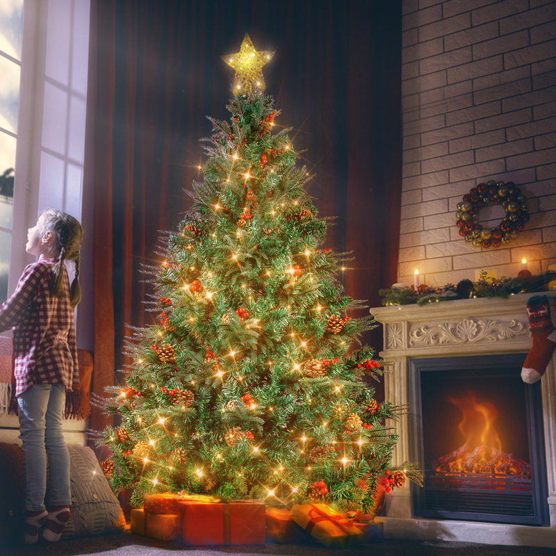 Arbre de Noël artificiel vert 6 pi avec pomme de pin et fruit rouge, H 6 pi