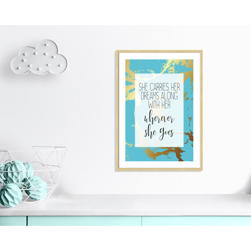 «Whereever she goes», art encadré, H 35,5 po x l 25,5 po x P 1,19 po, Encadré de boîte champagne