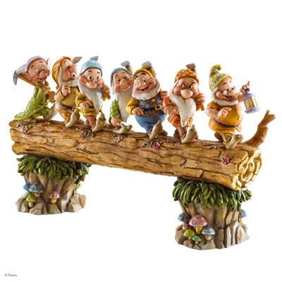 Figurines & Sculptures