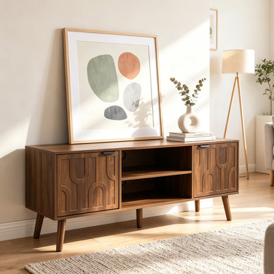 Meuble télé en noyer de 47,2 pouces, meuble télé de style moderne du milieu du siècle pour téléviseur de 32/45 pouces, centre de divertissement avec rangement et design en forme de trombone, console multimédia pour salon et chambre à coucher.