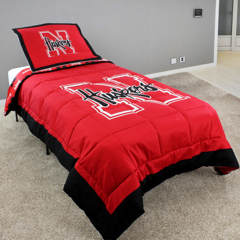 NCAA Sateen Comforter, Twin Comforter + 1 Standard Sham, Nebraska