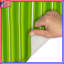Tapis de bain vert à rayures-380879942