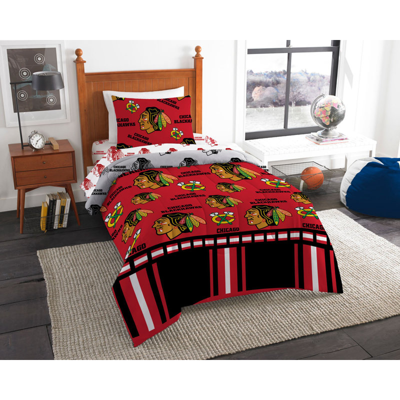 Modern & Contemporary Polyester Comforter, Twin Comforter + 3 Additional Pieces, Philadephia Flyers