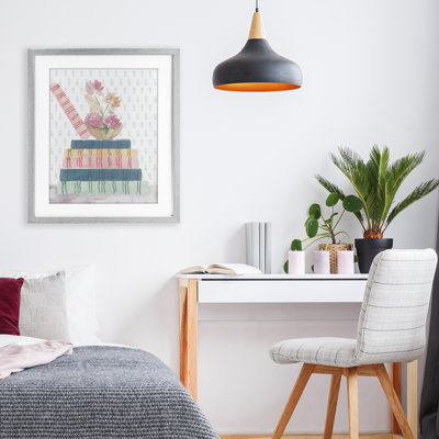 Fleurs pastel et livres, reproduction sous verre encadrée, design par Lucille Price