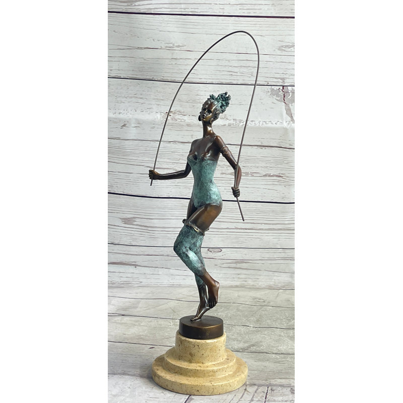 Figurines et sculptures
