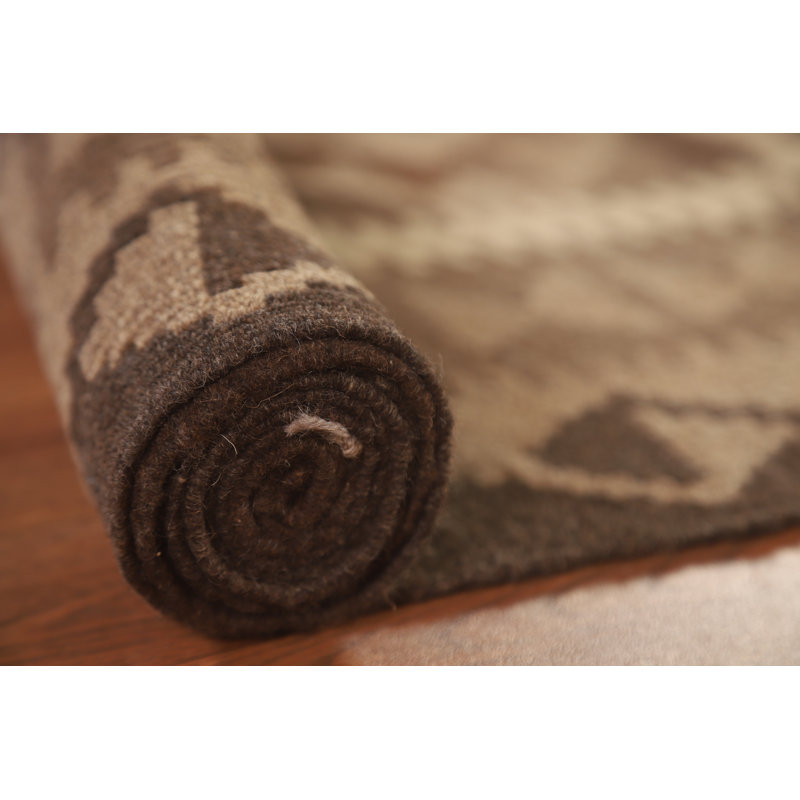 Tapis oriental brun à motif géométrique kilim 7 x 10