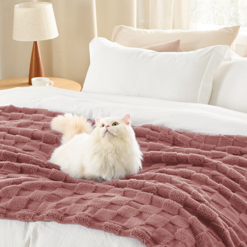 Bedsure 269gsm Fleece Blanket For Couch - Super Soft Cozy Blankets For Women GentleSoft™️, King, Pink