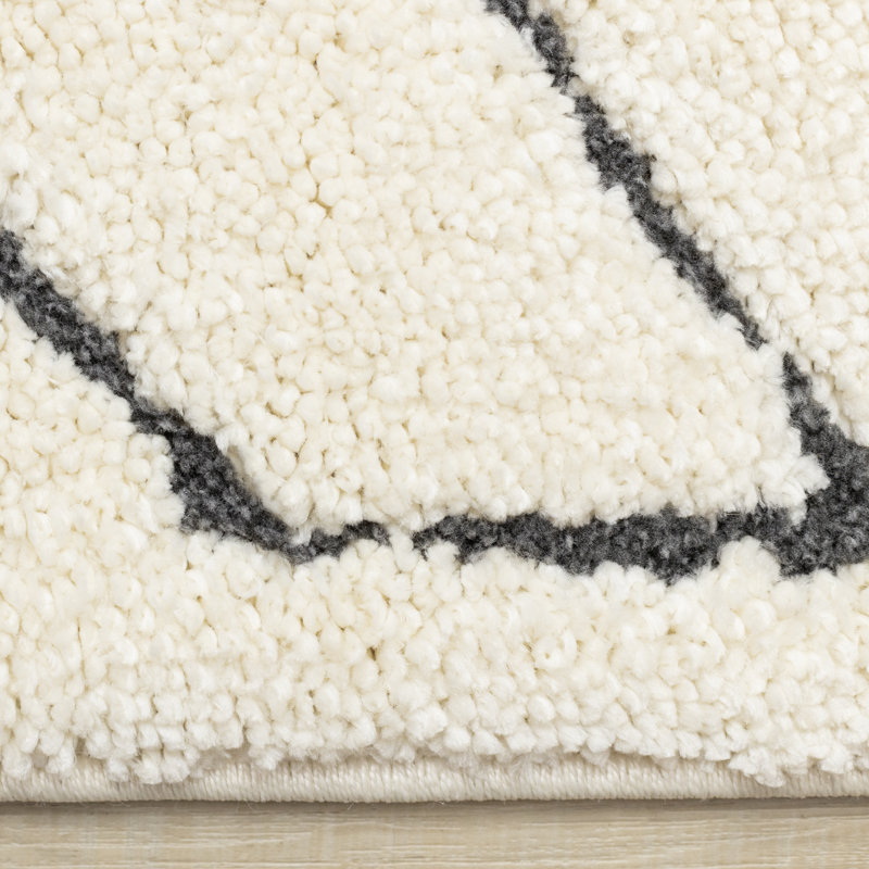 Tapis crème gris Latasia, Rectangle 5 pi 3 po x 7 pi 7 po