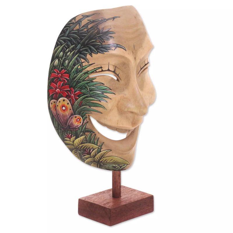 Figurines & Sculptures