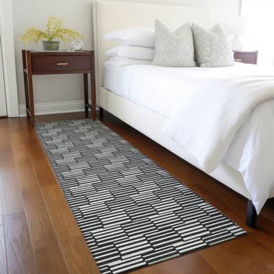  Maliana Area Rug