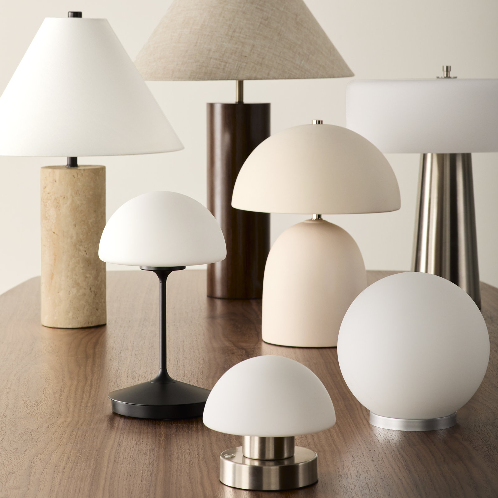 Gusman Table Lamp