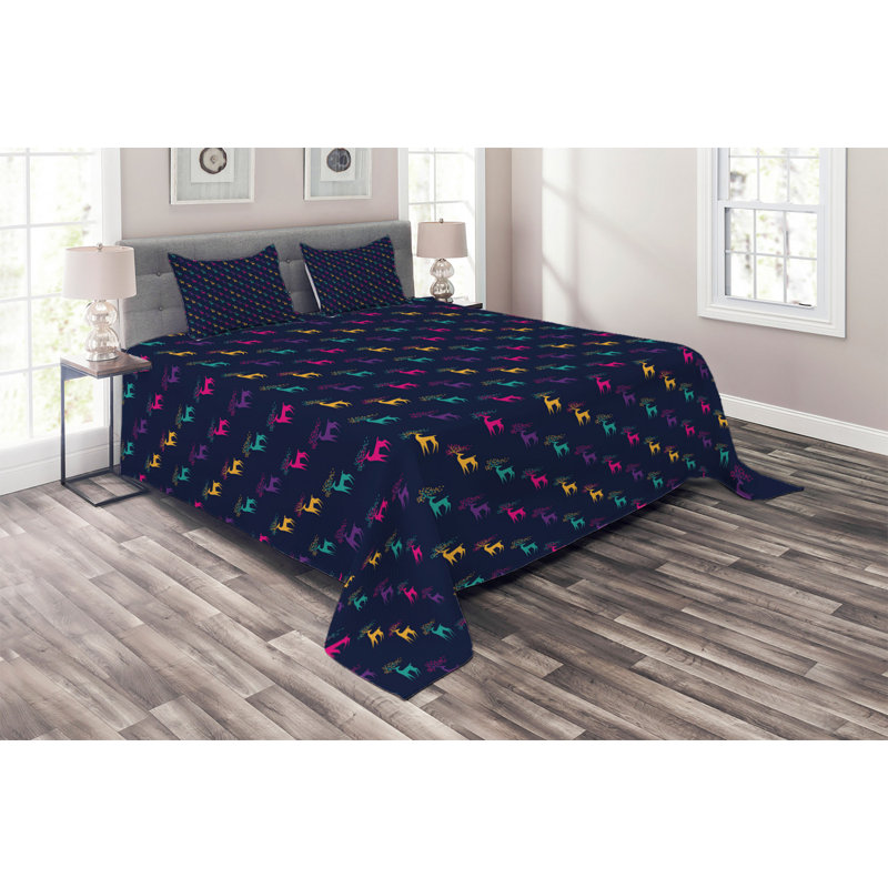 Deer Rustic Polyester Coverlet, King Bedspread + 2 Shams