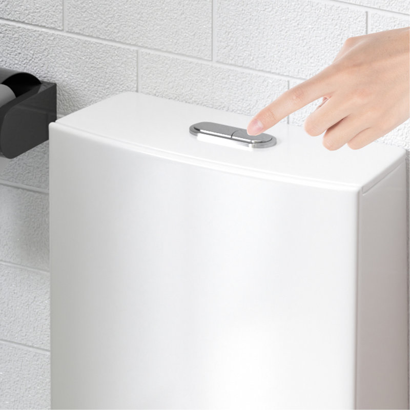 Une toilette, chasse double 1,1 / 1,6, céramique blanche brillante, siège à fermeture en douceur, chasse d'eau pour salle de bain blanche, cuve allongée, fermeture,