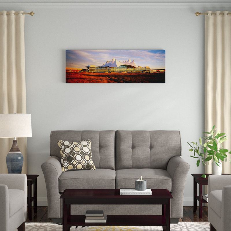 Reproduction de photo sur toile «Denver International, Colorado», H 16 po x l 48 po x P 1,5 po, Toile tendue