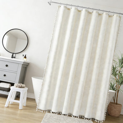 Ensemble de rideau de douche en lin avec pompons lestés, ensemble de rideau de bain de style campagne chic et hydrofuge comprenant des crochets, mélange de lin naturel pour les salles de bain rustiques rétro ou modernes