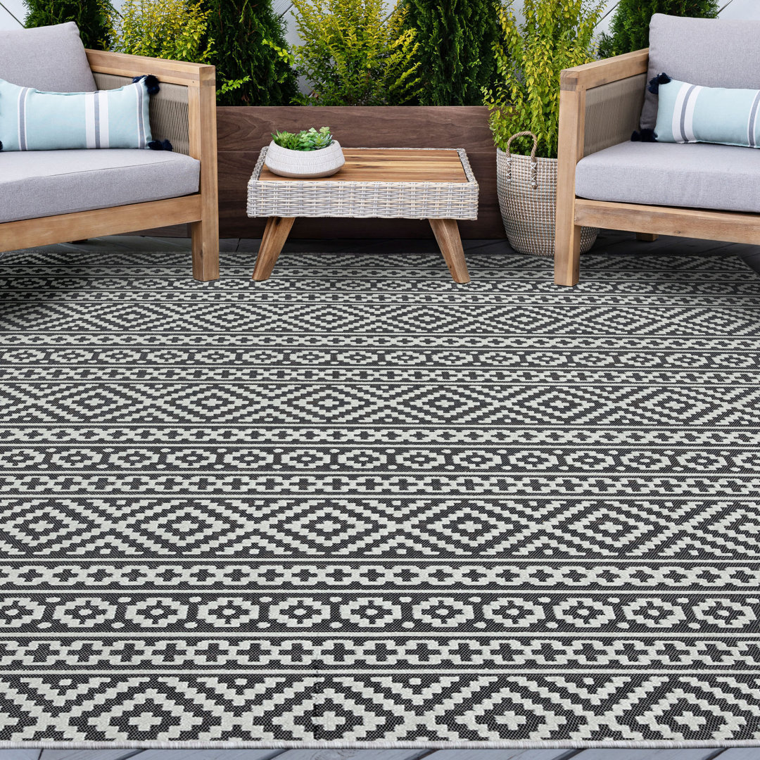 Performance Geometric Indoor / Outdoor Rug Millwood Pines Rug