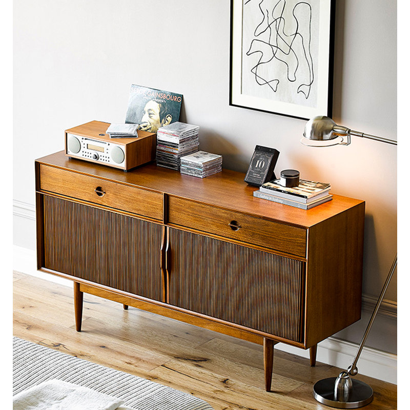 Buffet en buis de style scandinave