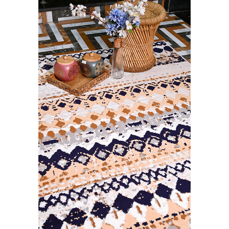 Geometric Indoor Rug, Rectangle 2' x 4'