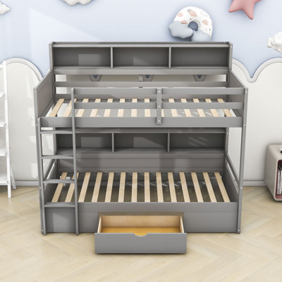 Lit superposé simple au-dessus de simple avec tablettes Fiquett par Harriet Bee