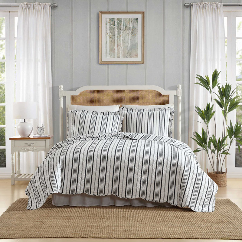 Laura Ashley Stripe Perfection Cotton Reversible Quilt Set, Queen Quilt + 2 Standard Shams, Gray Striped
