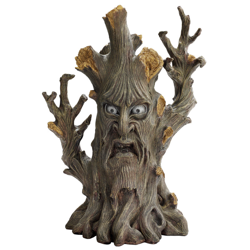 Statue de sapin en écorce the black forest ent