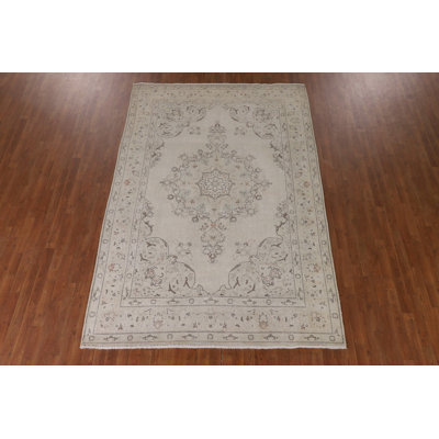 Tapis traditionnel délavé 7 x 10