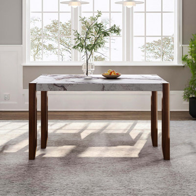 Table de salle à manger rectangulaire moderne en faux marbre avec pieds de support en bois massif, mobilier domestique facile à nettoyer et à assembler pour une utilisation à l'intérieur