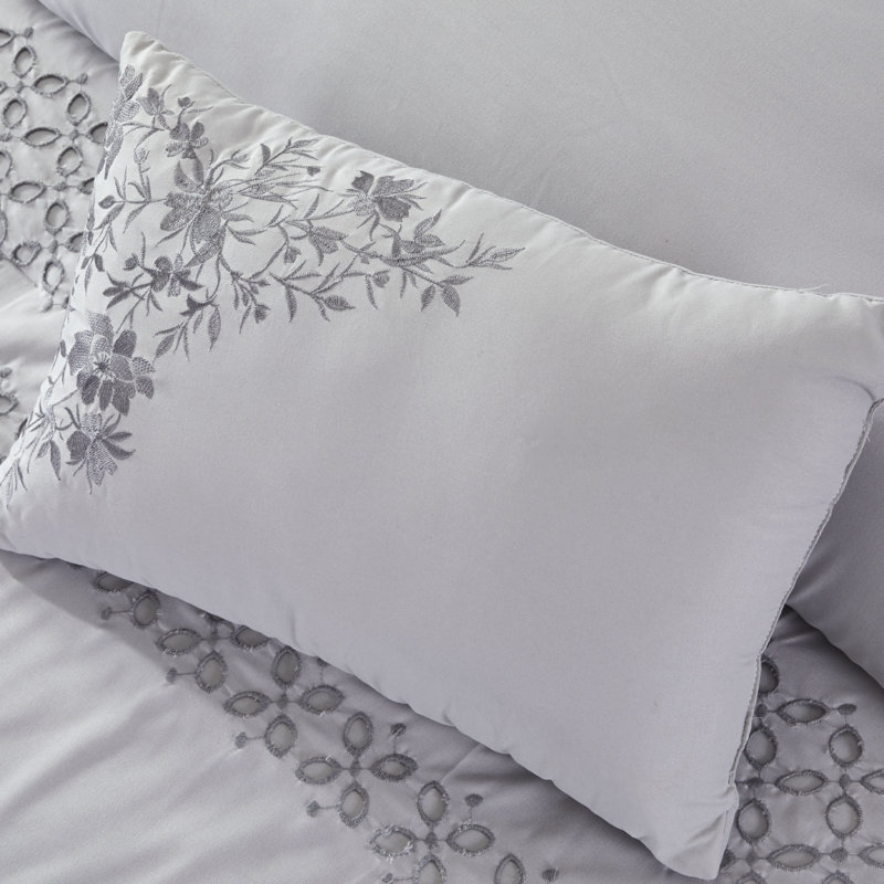 Modern Threads 5 Piece Embroidered Comforter Set Kensington, King Comforter + 2 Shams + 2 Throw Pillows