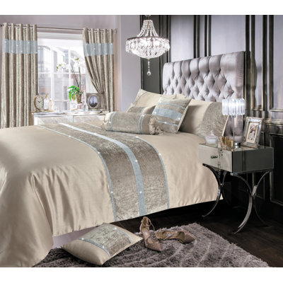 Osvalda Duvet Cover Set
