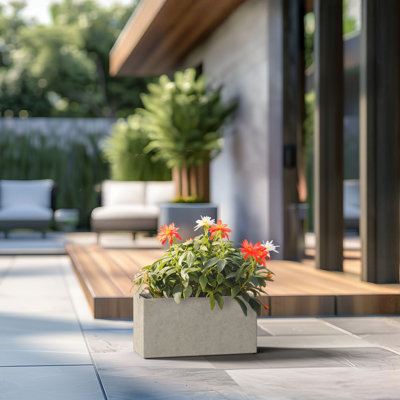 Lapria Handmade Planter Box