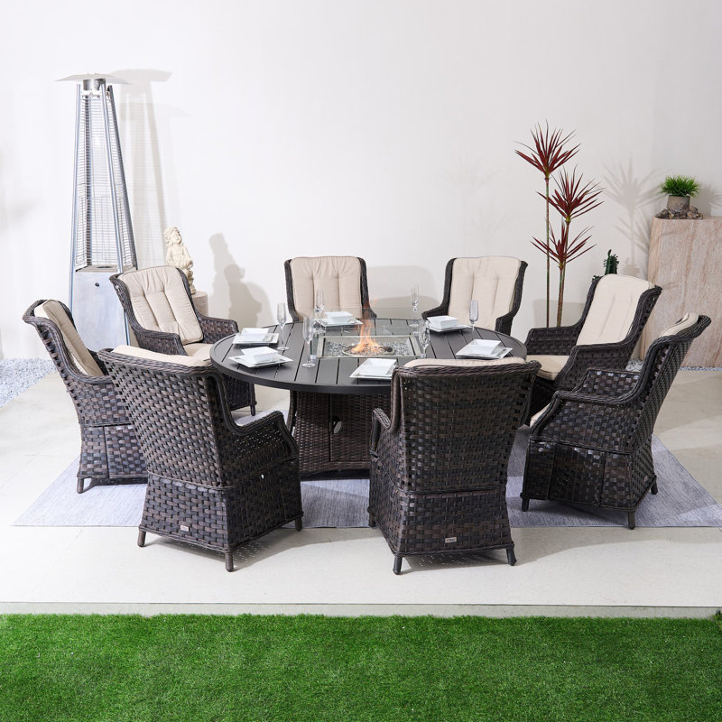 Ensemble repas avec coussins 8 personnes Aeryna