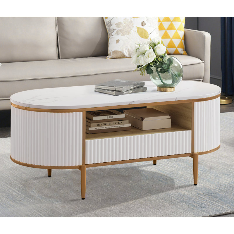 Table basse cannelée moderne, table basse ovale moderne de 48 po avec tiroir, plateau en faux marbre, table centrale à profil courbé avec rangement, décor en métal doré, table centrale de salon, blanc
