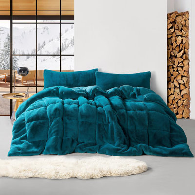 Édredon surdimensionné en fausse fourrure Chunky Bunny