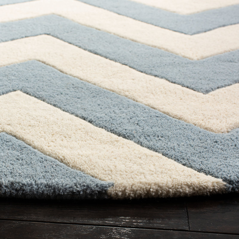 Fegley Chevron Wool Hand Woven Area Rug, Rectangle 122 x 183cm