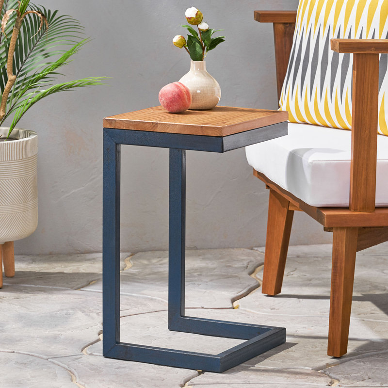 Petite table d'appoint, H 19 po x l 10,25 po x P 12,75 po
