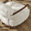 Chaise d'appoint en fausse fourrure blanche Zinnia-224999342