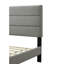 Très grand lit gris en tissu gris
