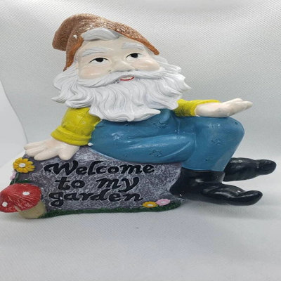 Statue gnome Dehlila Welcome to My Garden