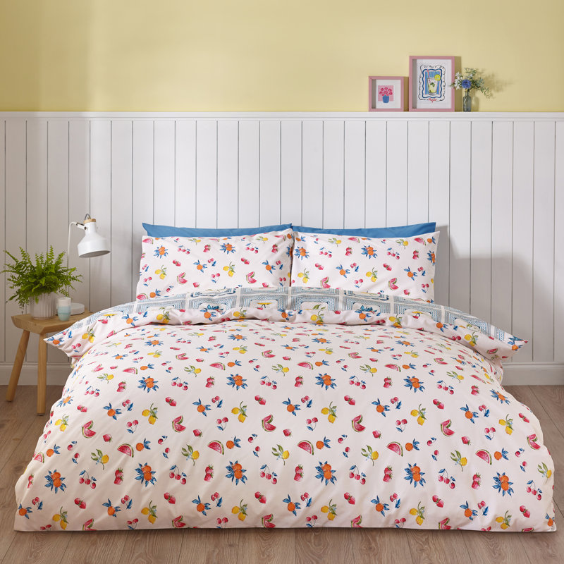 Riviera Tiles Reversible Duvet Cover Set, King Duvet Cover Set + 2 Pillowcases